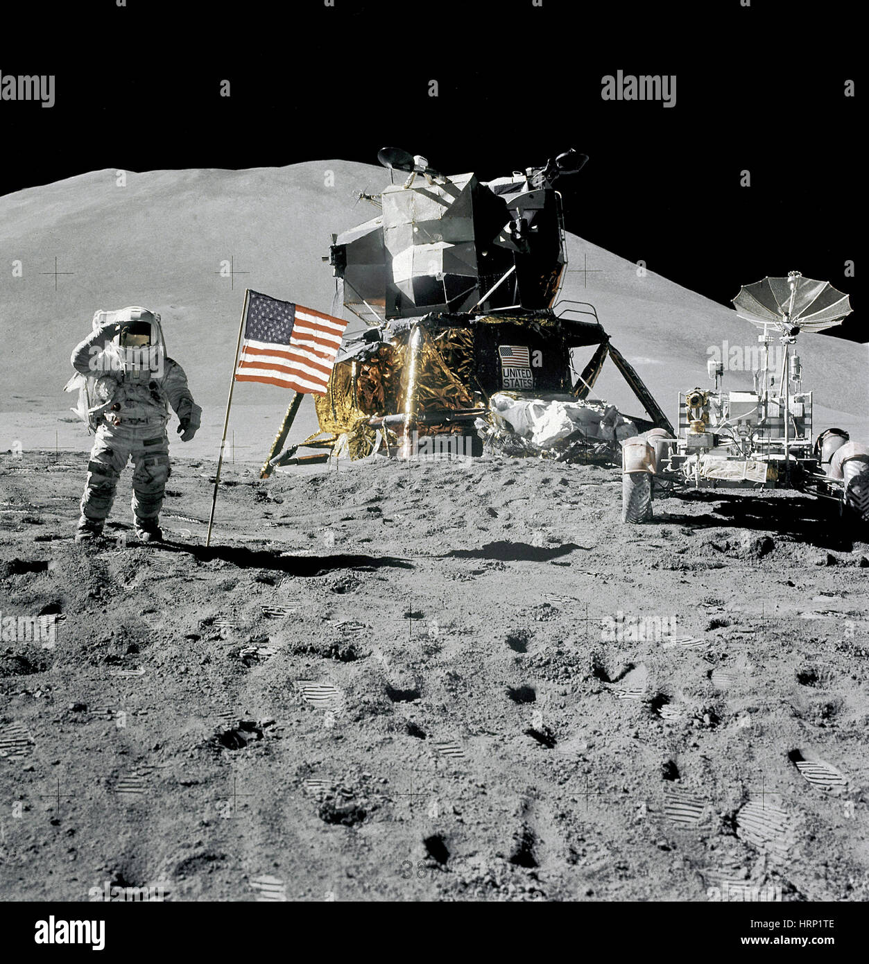 James Irwin salue sur la lune, Apollo 15 Banque D'Images