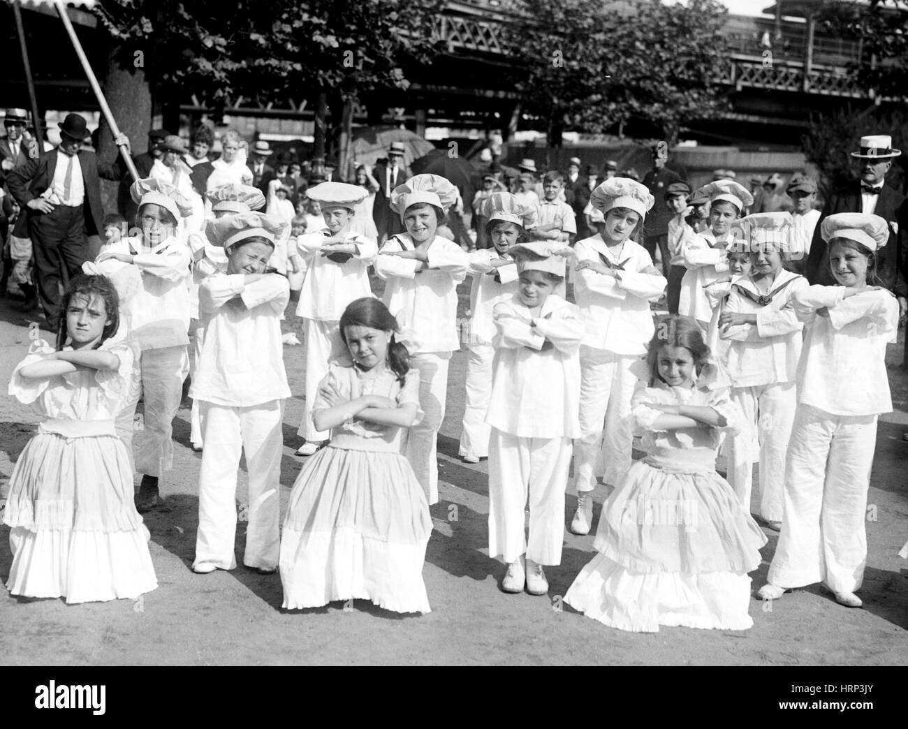 NYC, troupe de danse, la fête du Travail 1915 Banque D'Images
