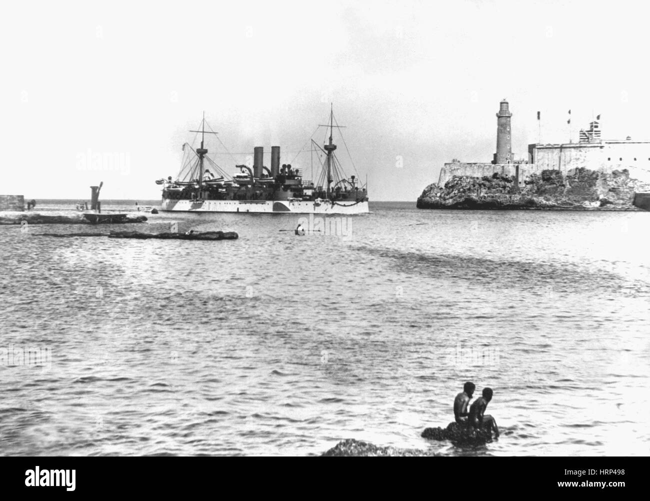 USS Maine dans le port de La Havane, 1898 Banque D'Images