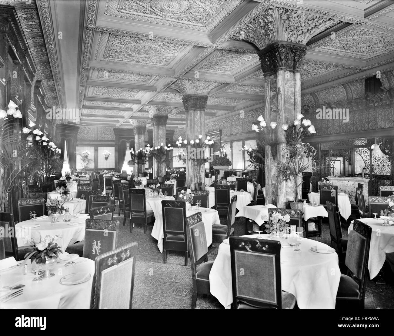 Paris, Hotel Italia, salle à manger, 1905-15 Banque D'Images