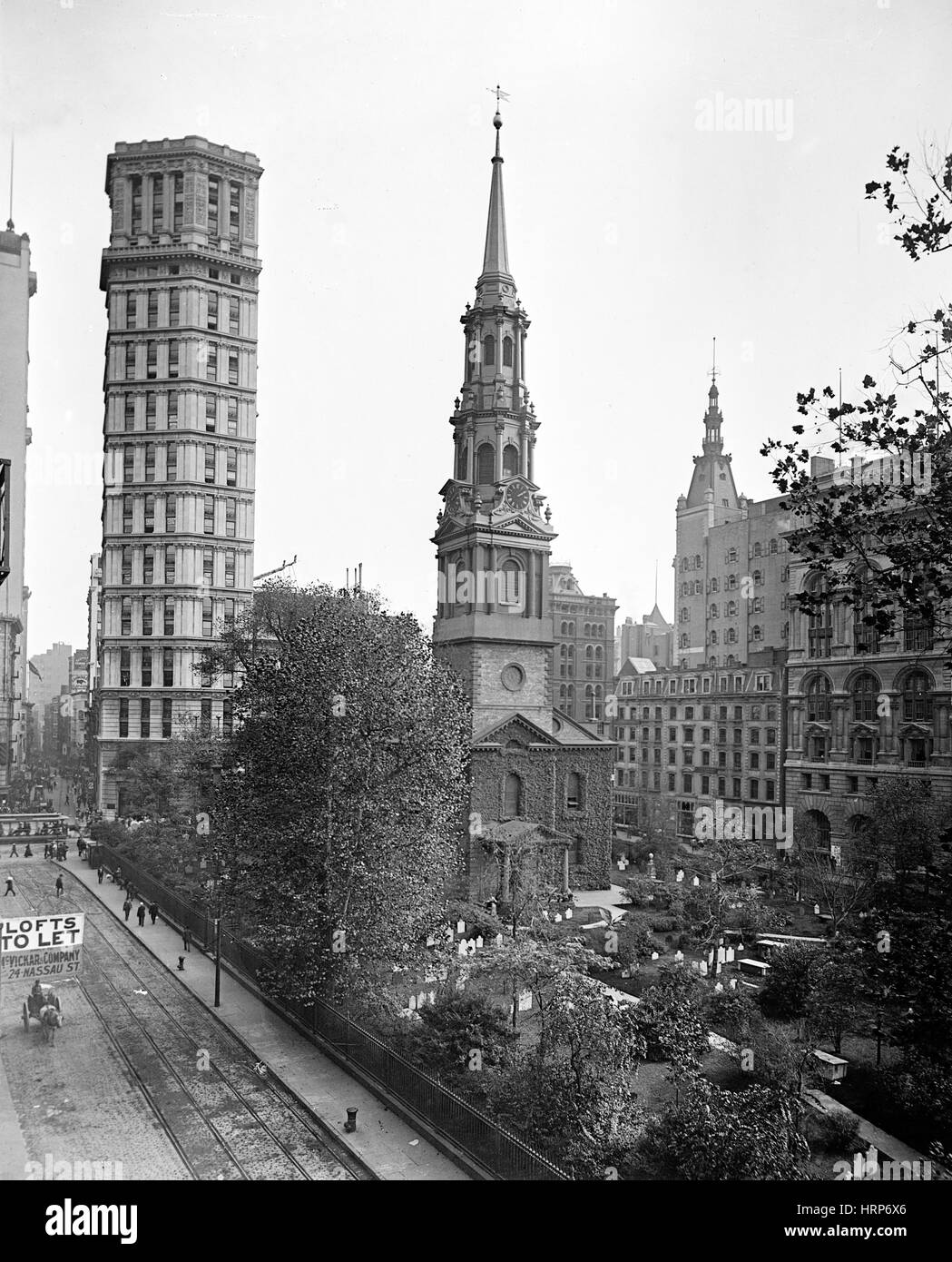 NYC, Saint Paul Immeuble et chapelle épiscopale, 1901 Banque D'Images
