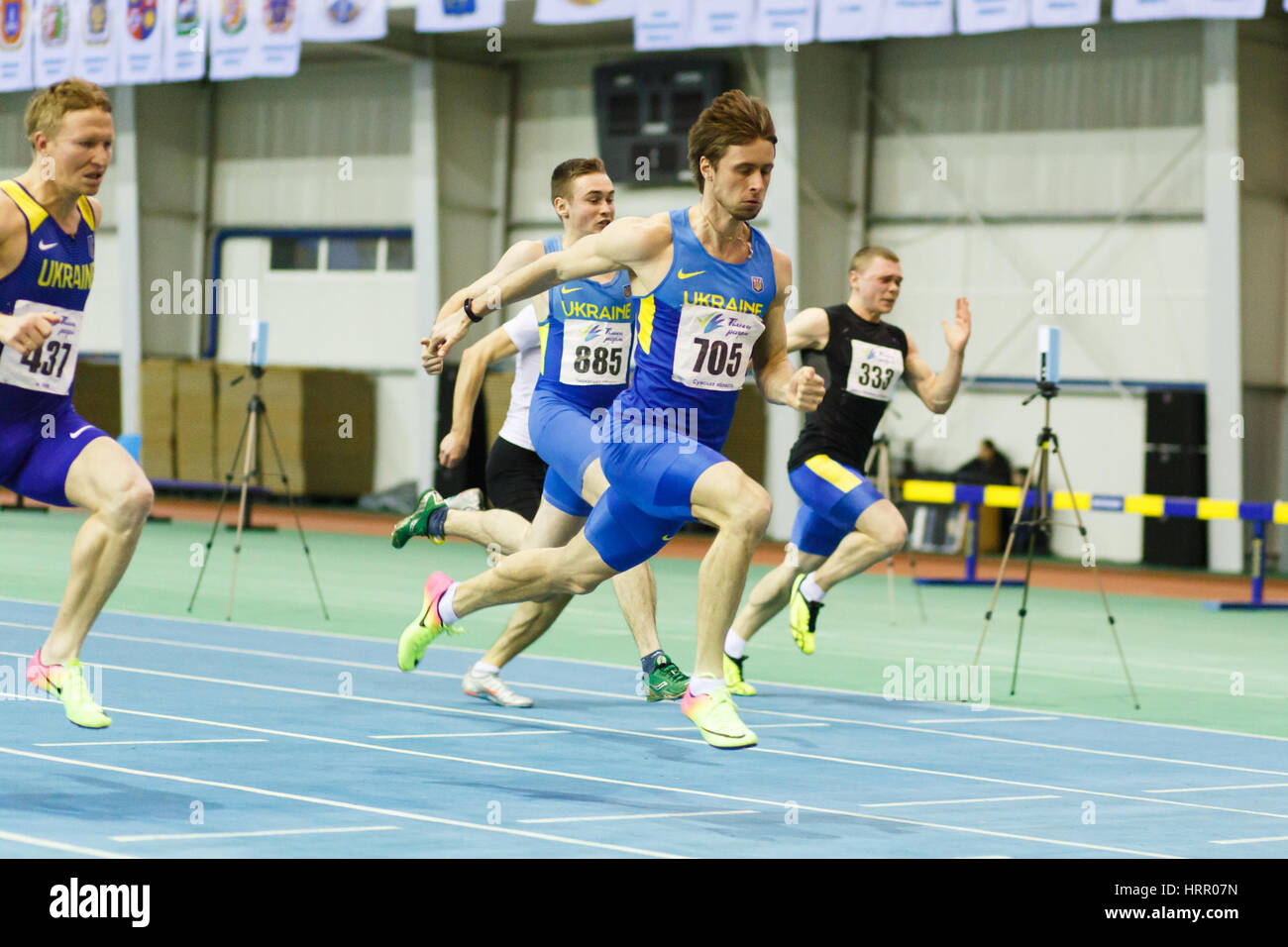 Kiev, UKRAINE - 18 février 2017 : Vladimir Suprun terminé première de 60m compétition de sprint d'athlétisme intérieure ukrainienne 2017 championnat. Banque D'Images