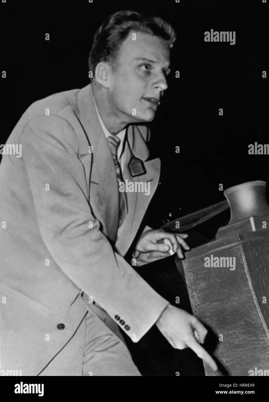 Billy Graham prêche à une tente réunion à Los Angeles, Californie, en 1949. (USA) Banque D'Images