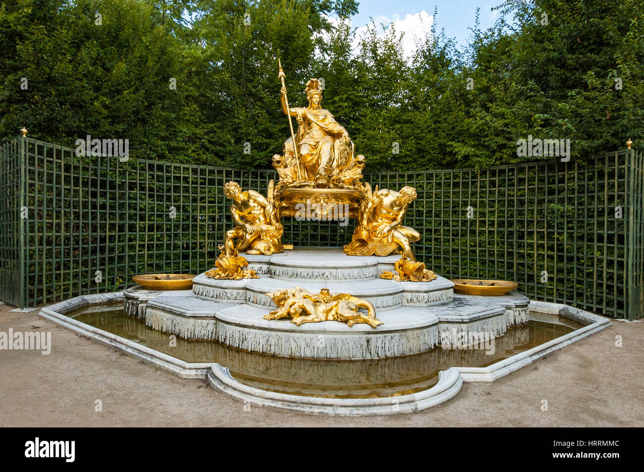 La France Fontaine triomphante de Jean-Baptiste Tuby, Jardins du Château de Versailles, Palais de Versailles, France. Banque D'Images