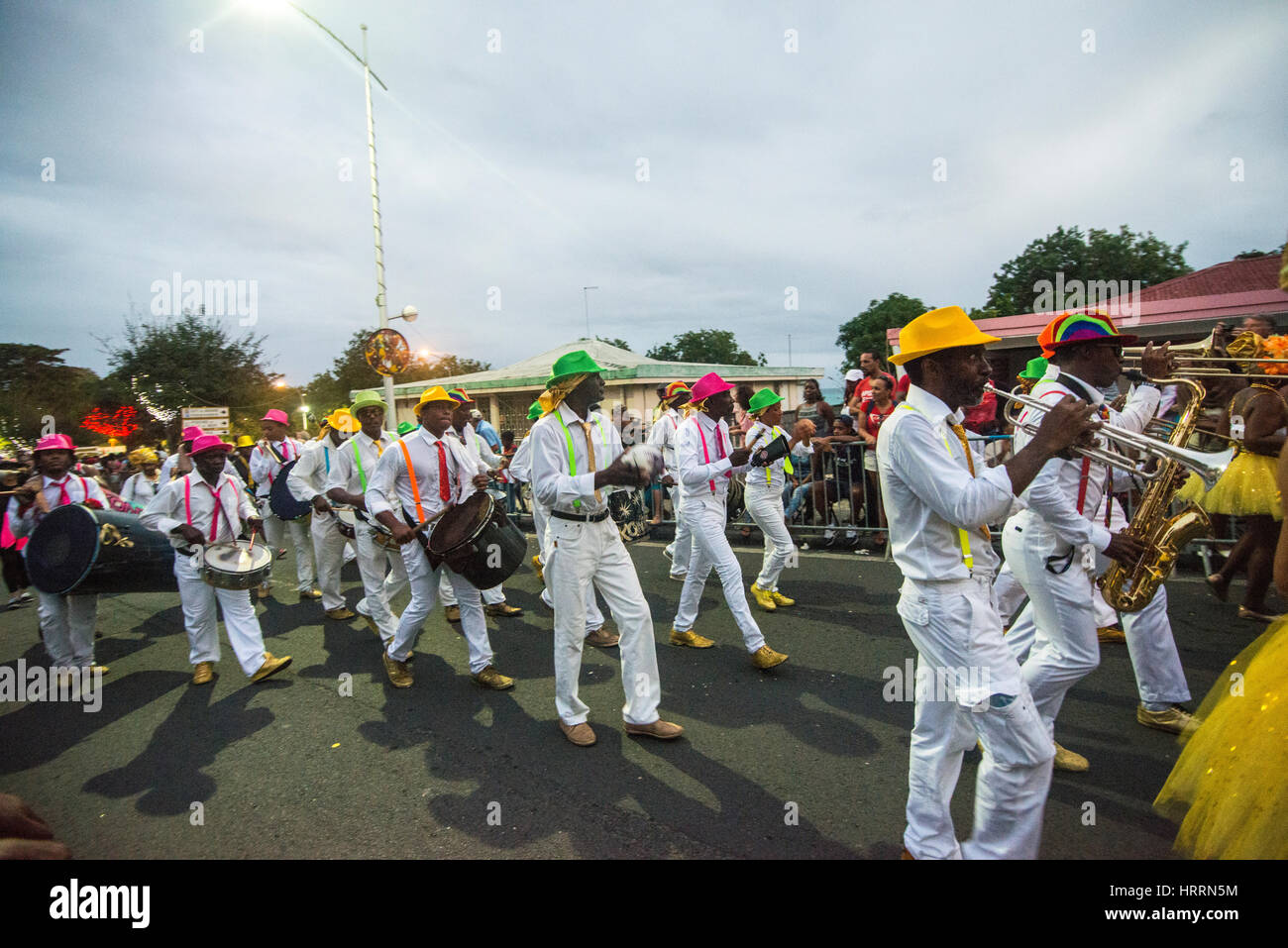 Des groupes de musique de carnaval sont grand ! Banque D'Images