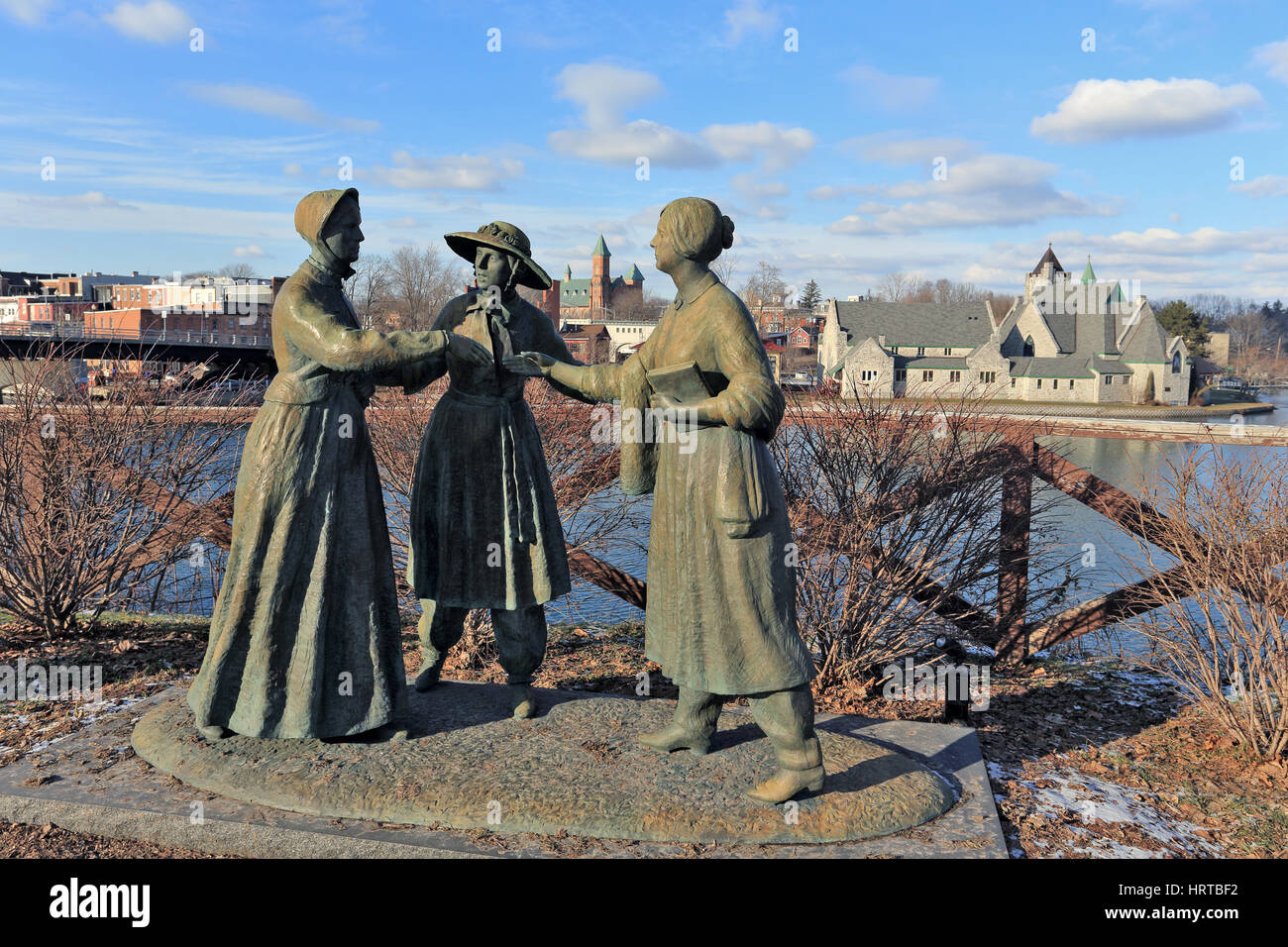 Sculpture représentant Mai 1851 rencontre fortuite de Elizabeth Caty Stanton et Susan B. Anthony Seneca Falls, New York, berceau de la le droit des femmes movem Banque D'Images