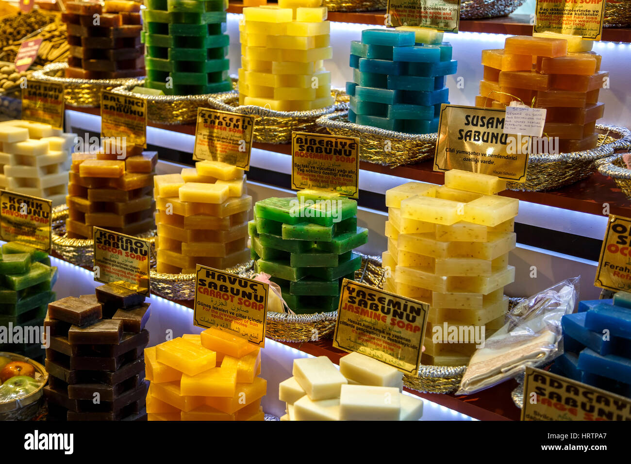 Affichage de savons, Spice Market, Istanbul, Turquie Banque D'Images