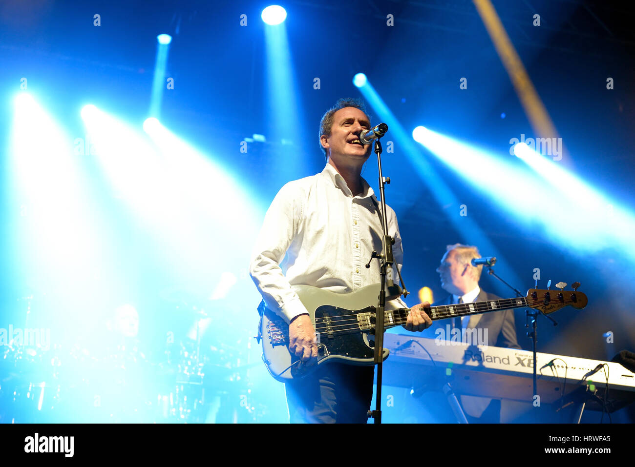 Barcelone - le 27 mai : Orchestral manoeuvres in the Dark, également connu sous le nom de OMD, (band) en concert au Primavera Sound Festival 2015, ATP, le 27 mai, 2 Banque D'Images