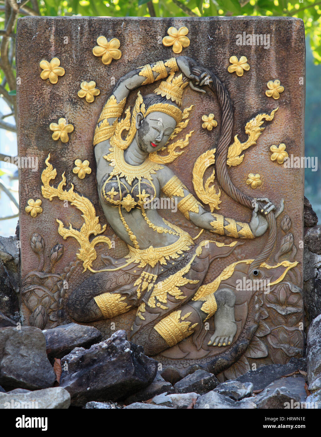 Le Laos, Vientiane, déesse de la Terre Ma Thorani statue, Inpeng Temple, Banque D'Images