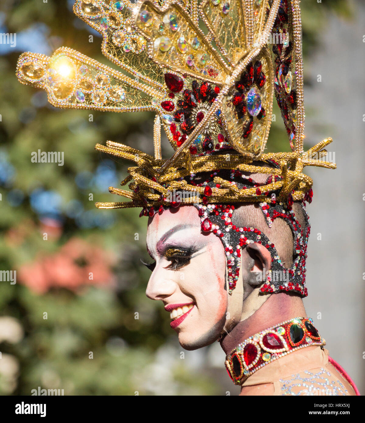Drag queen las palmas carnival Banque de photographies et d'images à haute  résolution - Alamy