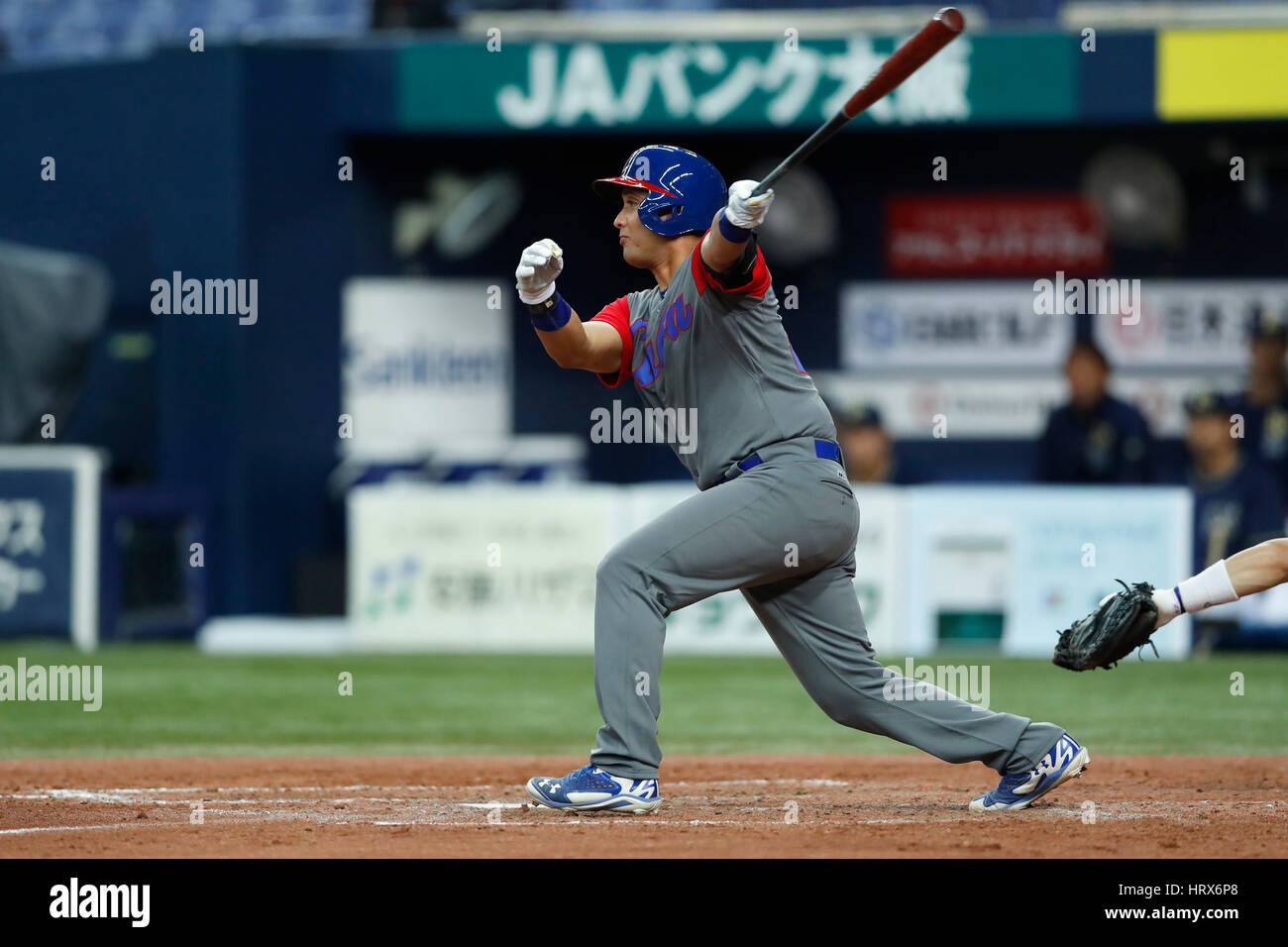 Osaka, Japon. 3e Mar, 2017. Frank Morejon (CUB) Baseball : 2017 World Baseball Classic Exposition match entre la Orix Buffaloes 3-3 Cuba au Kyocera Dome Osaka à Osaka, Japon . Credit : Yohei Osada/AFLO SPORT/Alamy Live News Banque D'Images