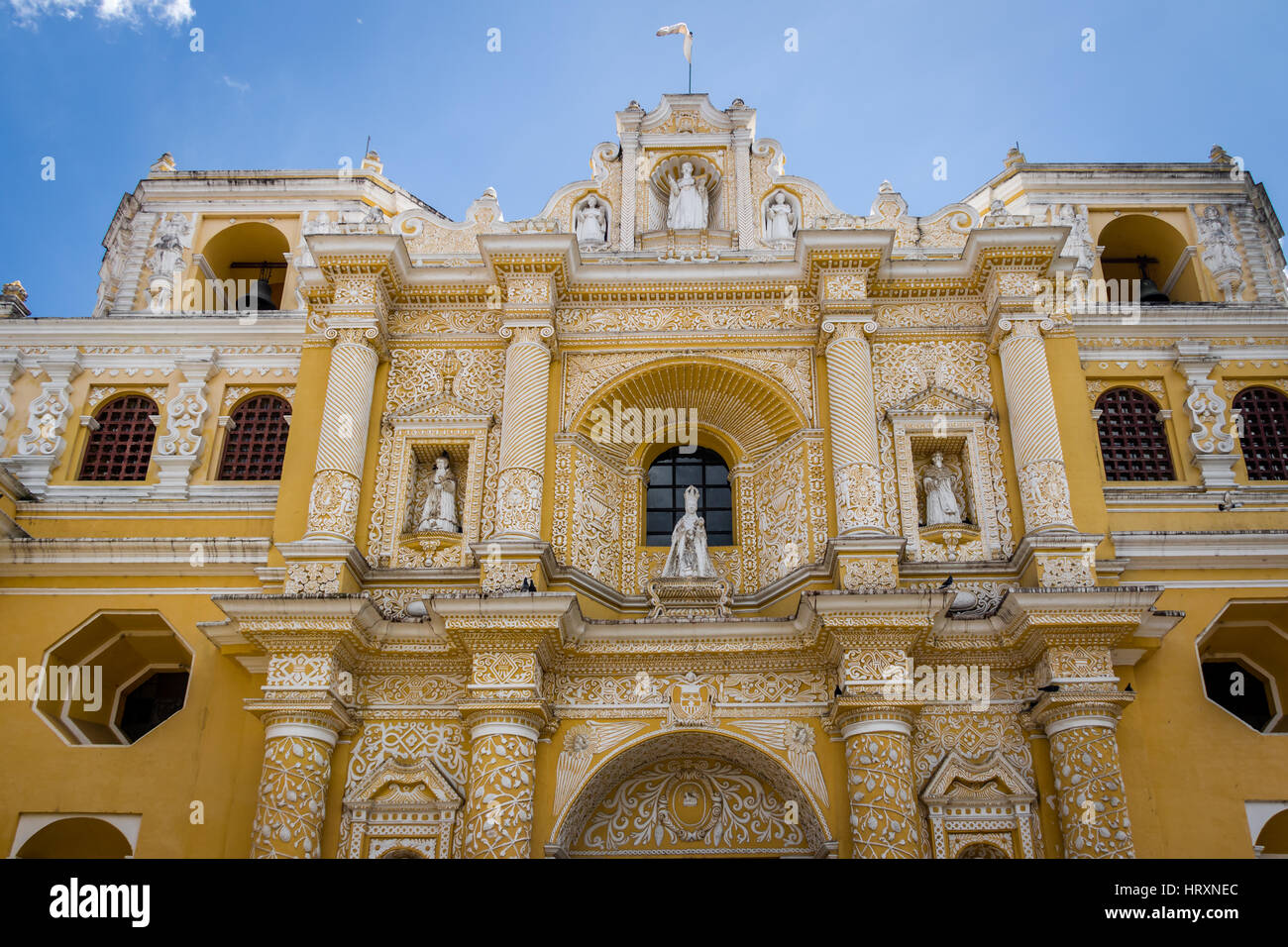 L'église de La Merced - Antigua, Guatemala Banque D'Images