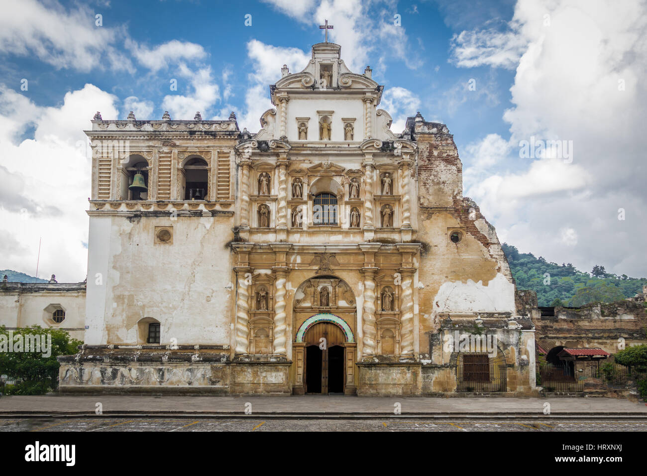 Eglise de San Francisco - Antigua, Guatemala Banque D'Images