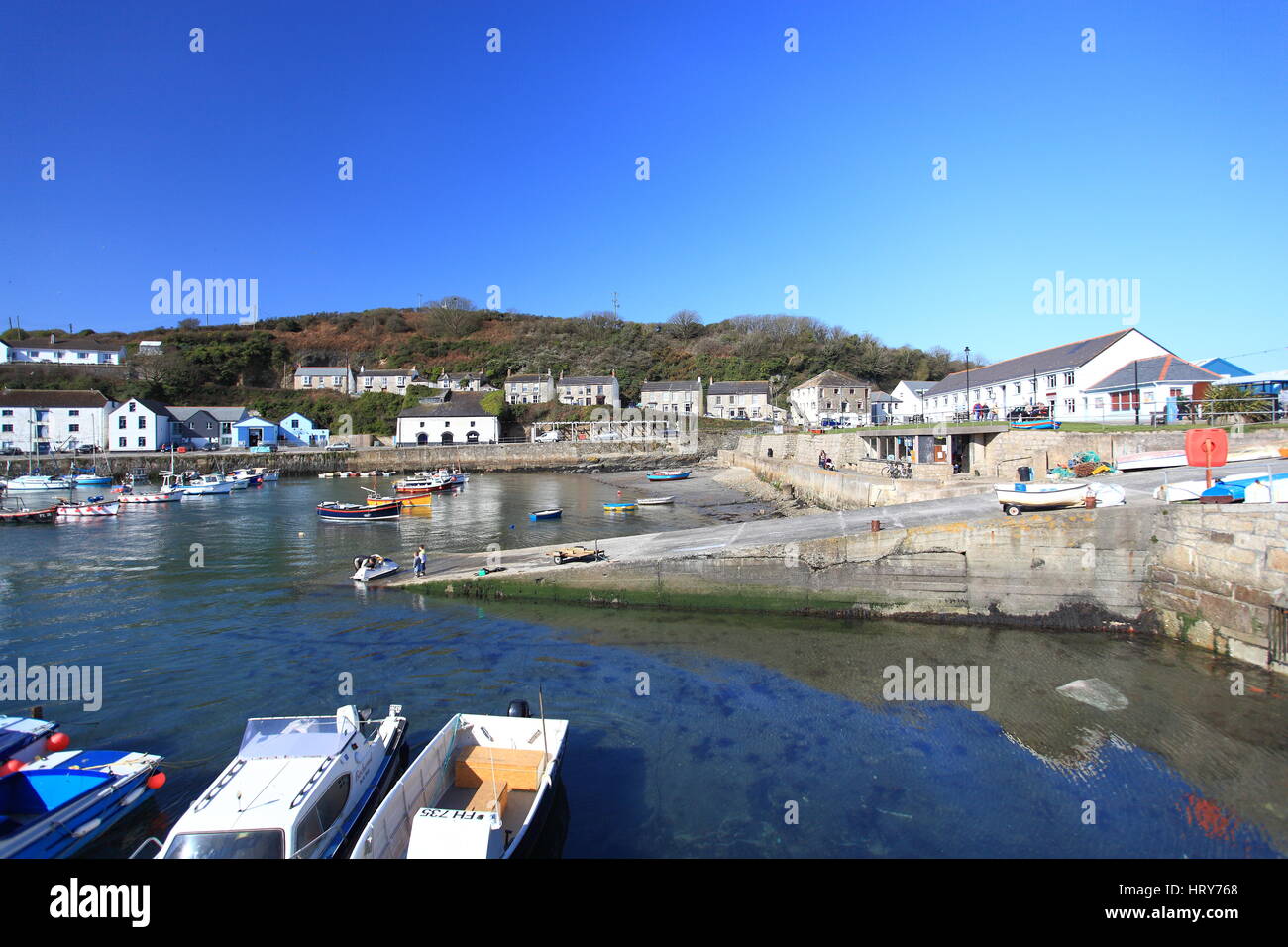 En Porthleven Cornwall, en Angleterre. Banque D'Images