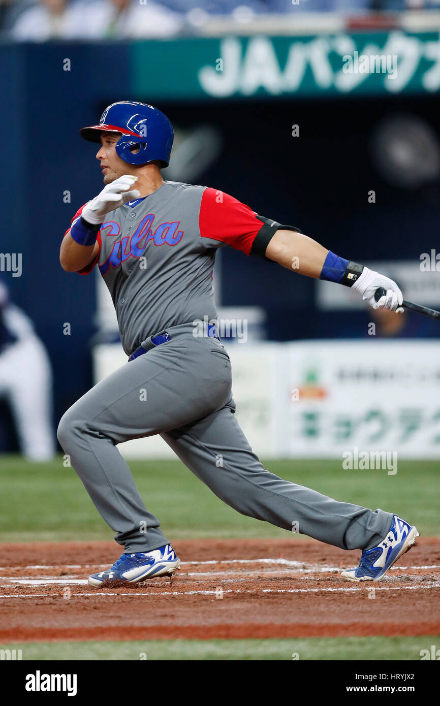 Frank Morejon (CUB), le 5 mars 2017 - Baseball : 2017 World Baseball Classic Exposition match entre Seibu Lions - Cuba à Kyocera Dome Osaka à Osaka, Japon. (Photo par Yohei Osada/AFLO SPORT) Banque D'Images