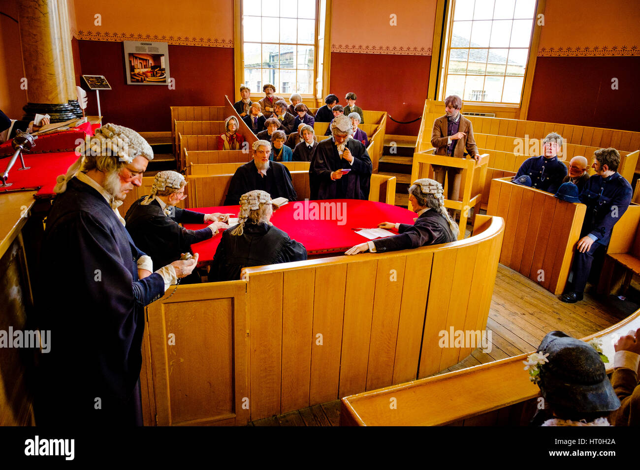 Une scène dans la salle d'audience dans la prison d'Inveraray, Inveraray, Argyll and Bute, Ecosse Banque D'Images
