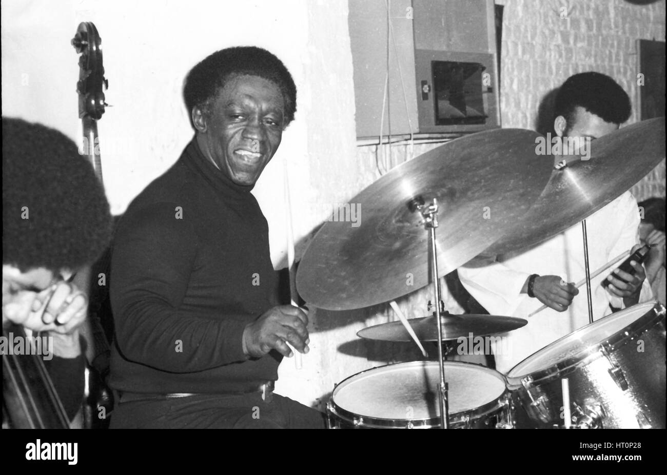 Art Blakey, Ronnie Scott's, Londres, 1973. Artiste : Brian O'Connor. Banque D'Images