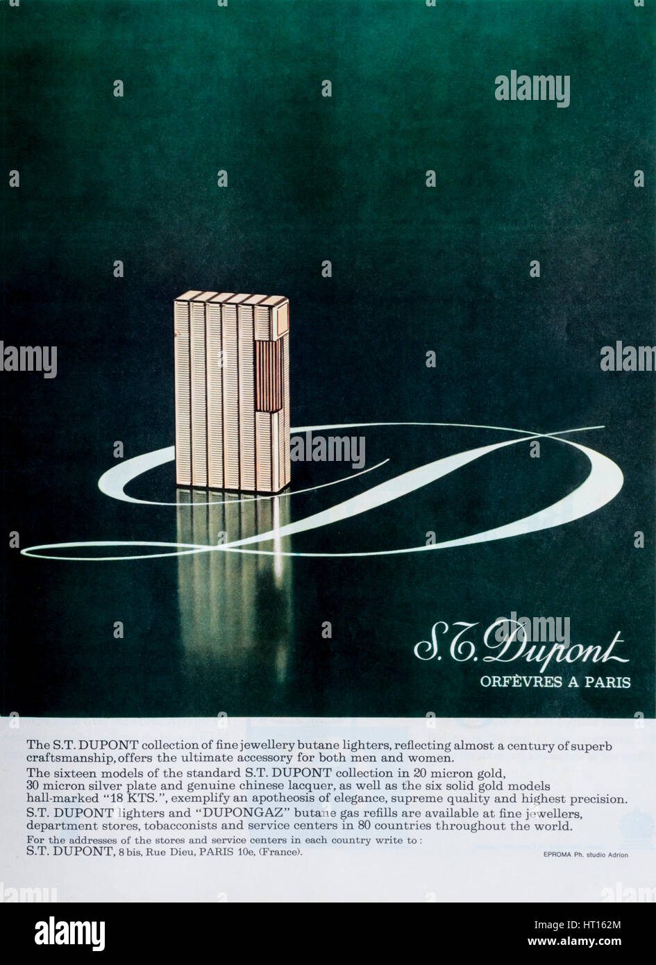 Une publicité pour le magazine 1960 Dupont briquets de luxe. Banque D'Images