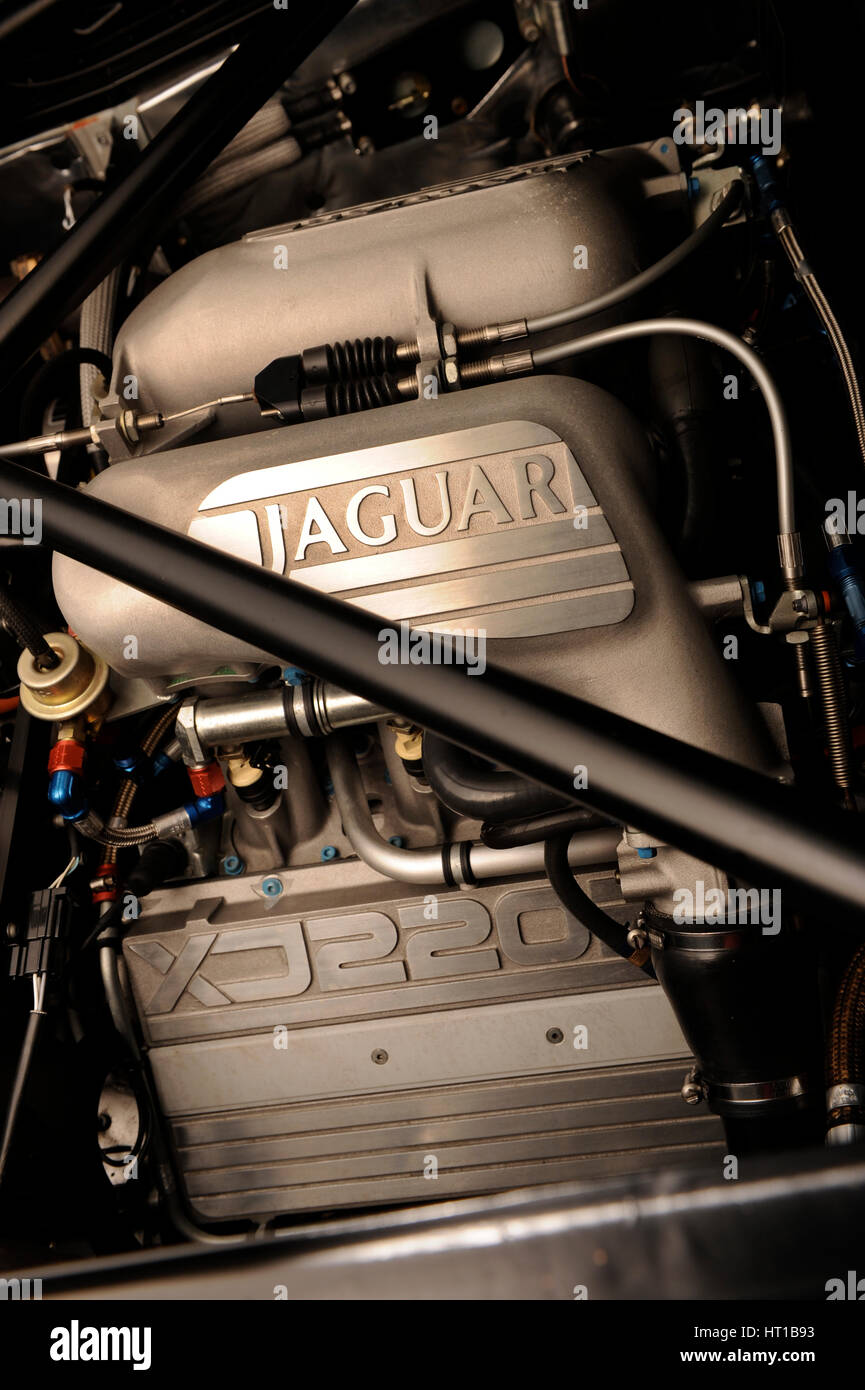 Jaguar XJ220R 1993. Artiste : Simon de l'argile. Banque D'Images