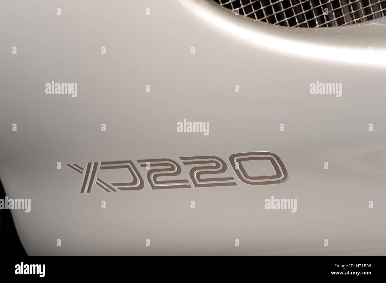 Jaguar XJ220R 1993. Artiste : Simon de l'argile. Banque D'Images