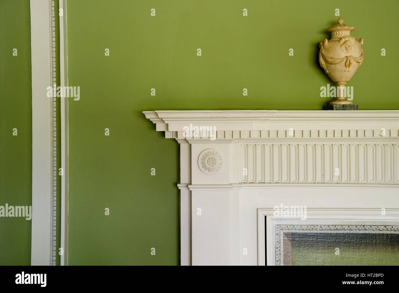 Détail de l'intérieur dans la salle à manger, salon de Audley End House, Saffron Walden, Essex, 2007. Historique : L'artiste photographe personnel de l'Angleterre. Banque D'Images