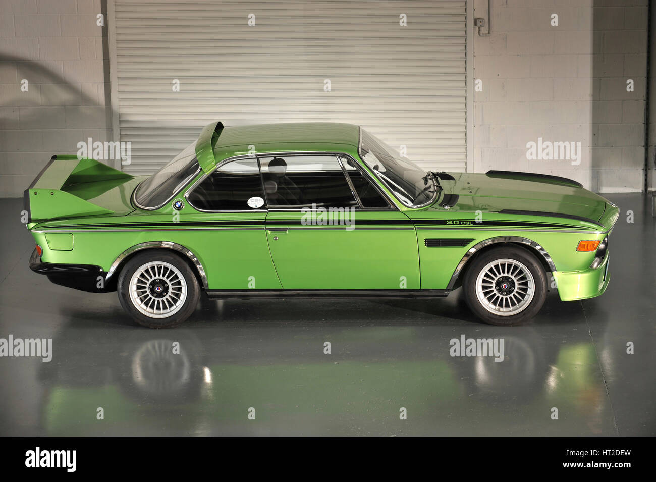 BMW 3.0 CSL BAT 1975. Artiste : Simon de l'argile. Banque D'Images