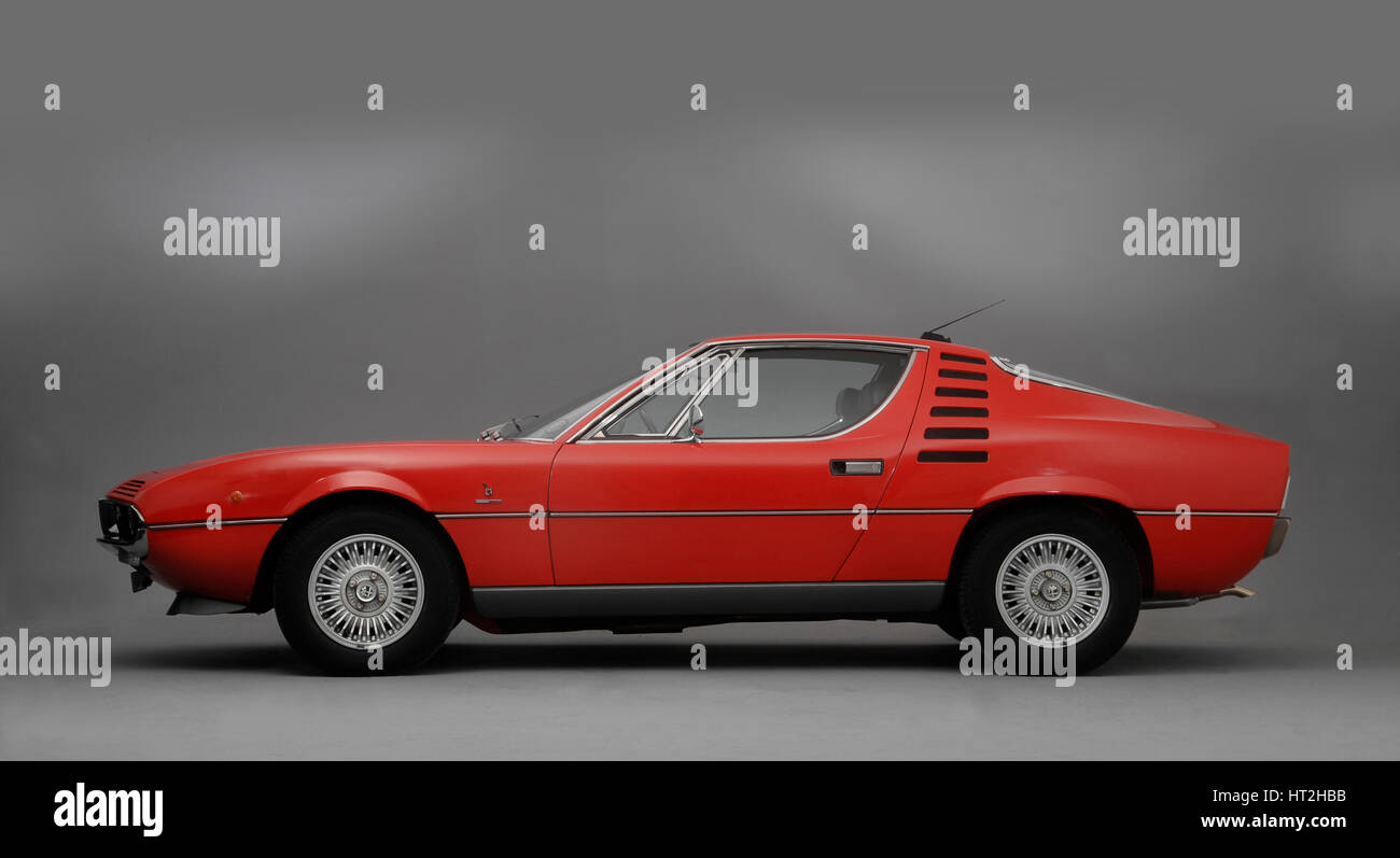 1973 Alfa Romeo Montreal Artist : Inconnu. Banque D'Images