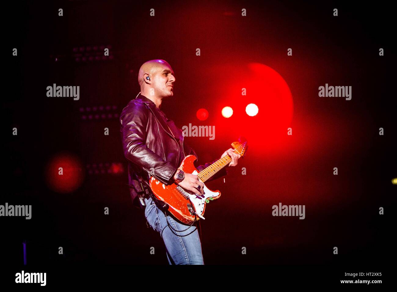 Milan, Italie. 6Th Mar, 2017. Modà live au Mediolanum Forum Assago dans Crédit : Roberto Finizio/ Alamy Live News Banque D'Images