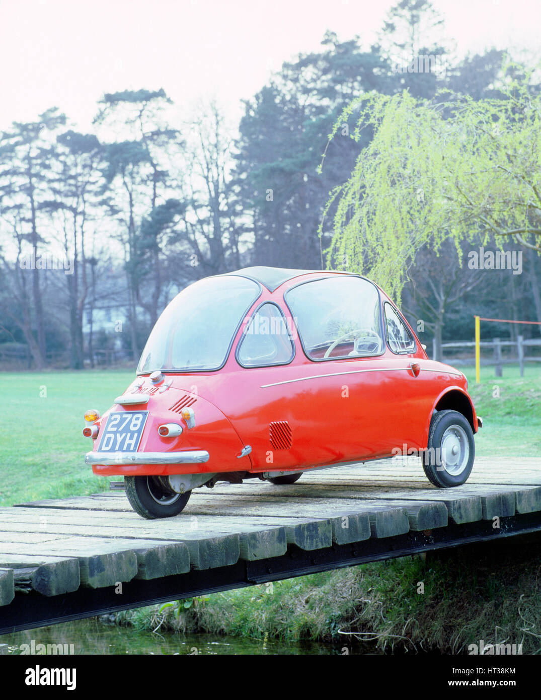 1962 Trojan 200 Heinkel bubble voiture. Artiste : Inconnu. Banque D'Images