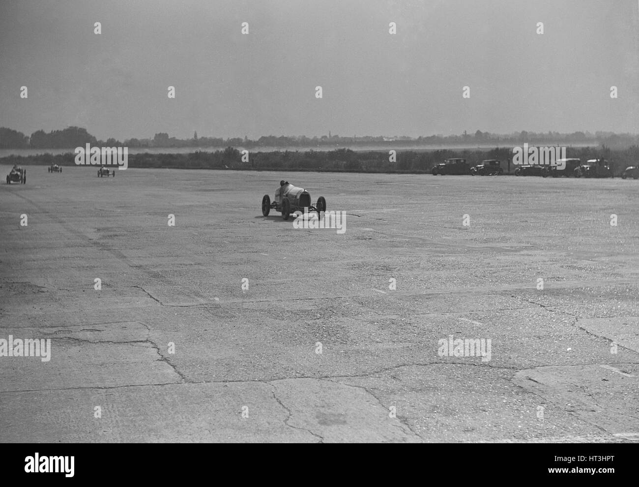 Voiture de course delage Banque d'images noir et blanc - Alamy