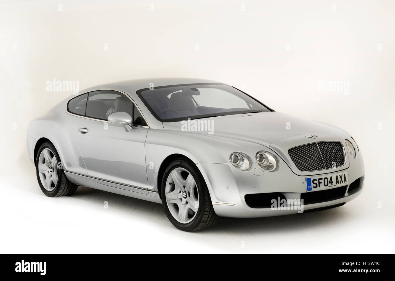 2004 Bentley Continental GT : Artiste inconnu. Banque D'Images