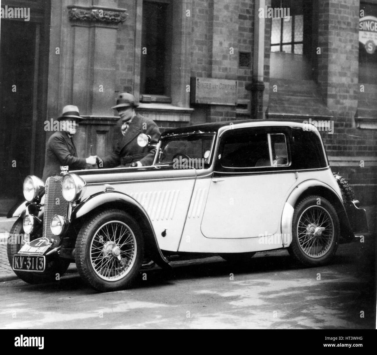 1933 Singer neuf pour Coupé Sport Rallye de Monte Carlo, Stanley pilote Barnes Artiste : Inconnu. Banque D'Images