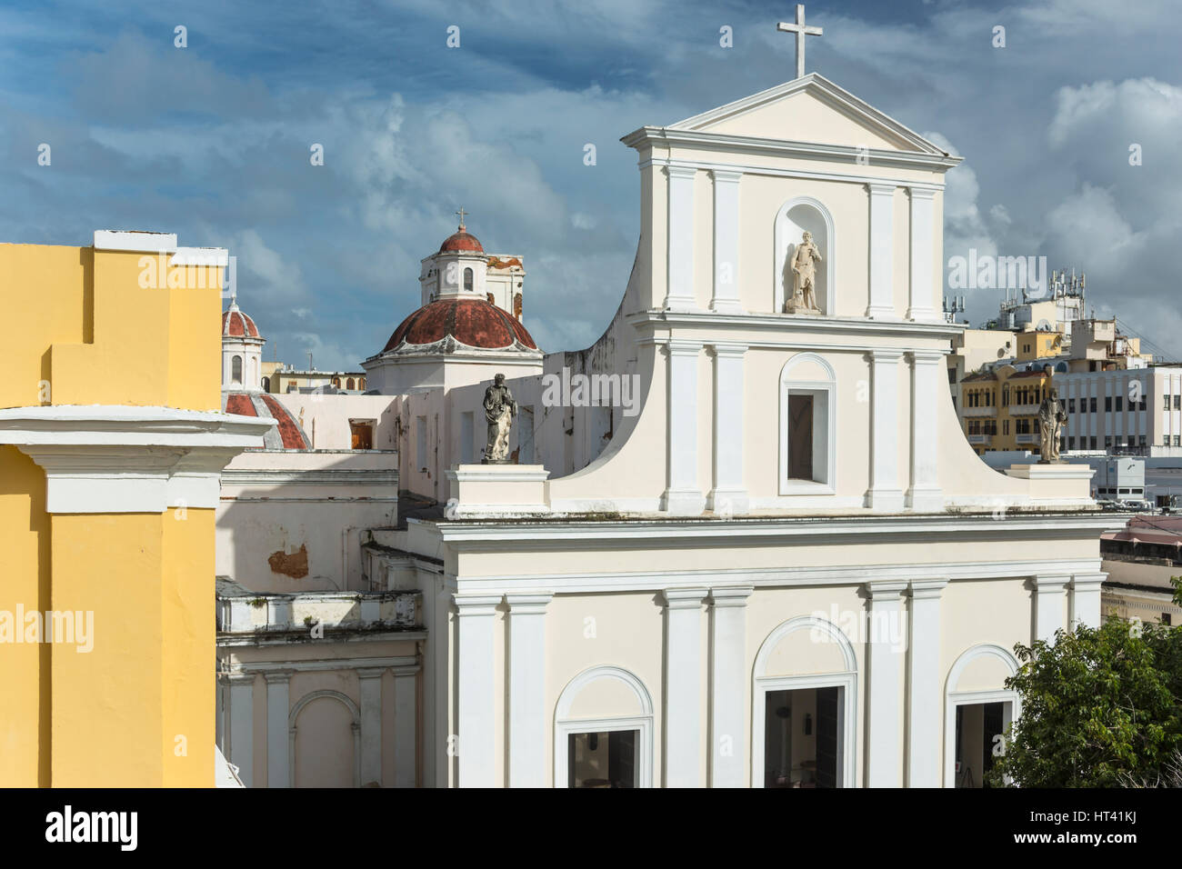 CATEDRAL METROPOLITANA BASILICA DE SAN JUAN BAUTISTA OLD SAN JUAN PUERTO RICO Banque D'Images