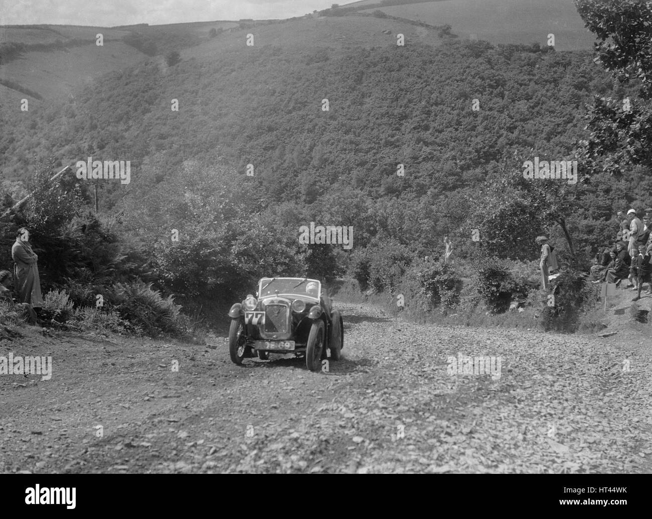 Austin 65 concurrentes dans le milieu Surrey AC Barnstaple Procès, mendiants Roost, Devon, 1934. Artiste : Bill Brunell. Banque D'Images