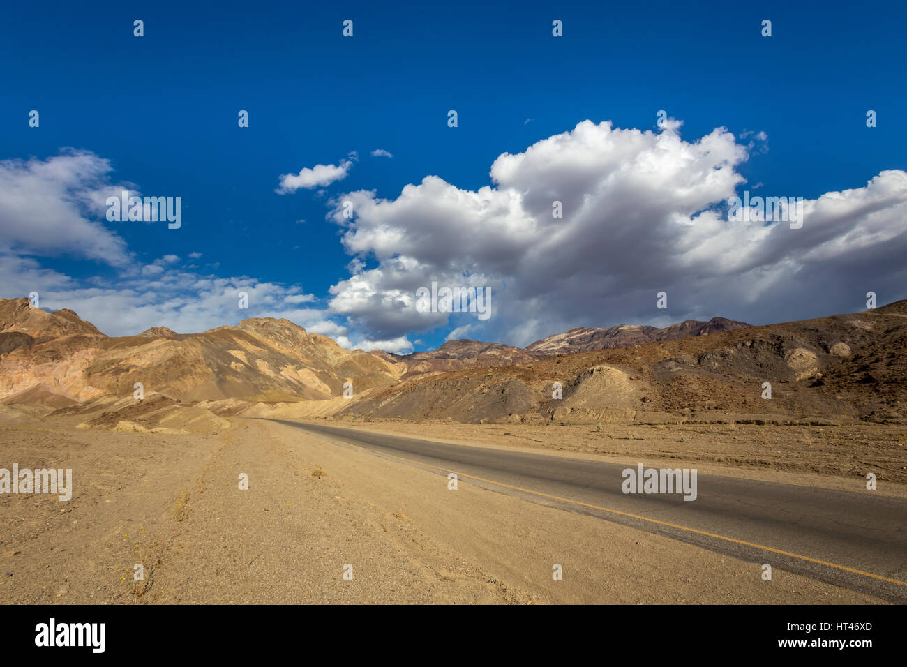 Montagne Noire, route panoramique, l'artiste, Death Valley National Park, Death Valley, California, United States, Amérique du Nord Banque D'Images