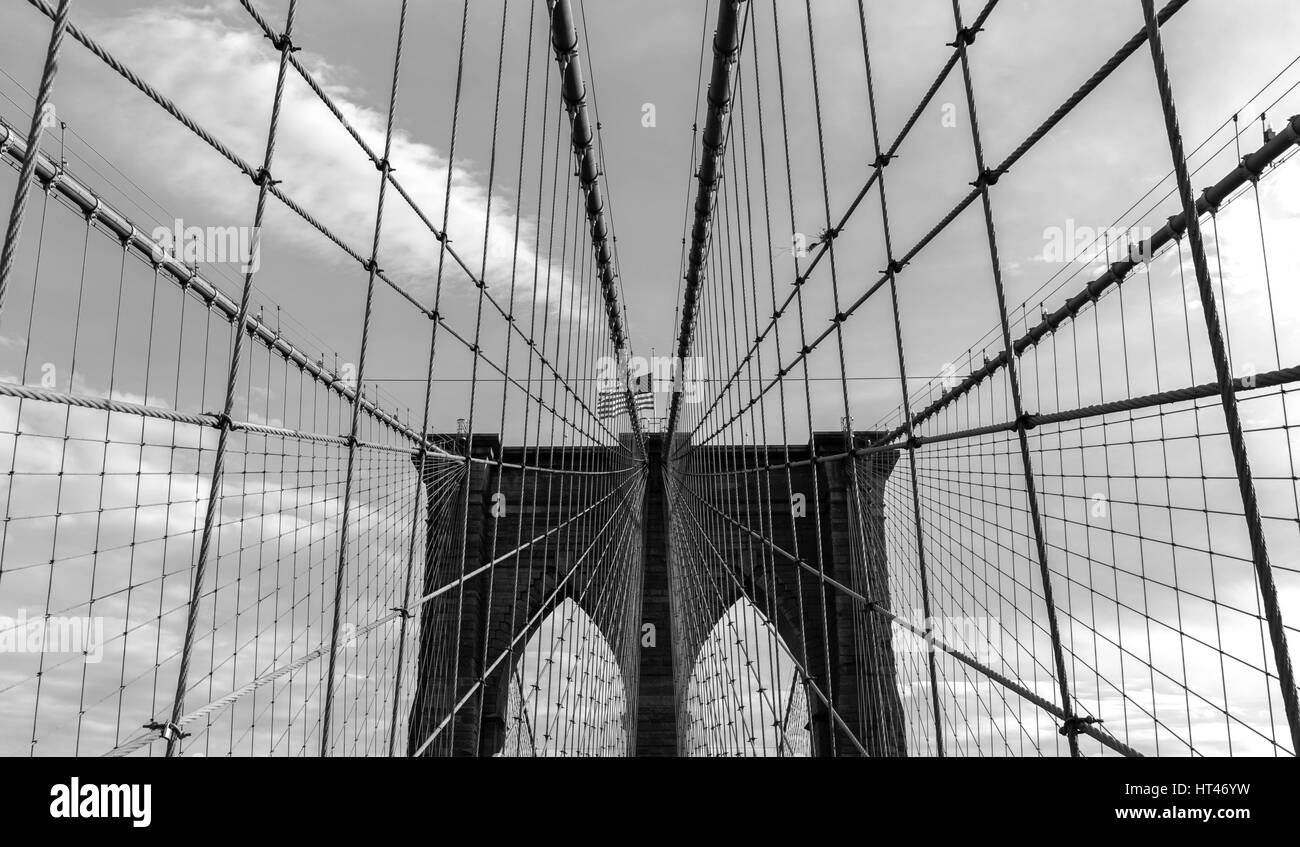 Ponts de new york city Banque d'images noir et blanc - Alamy