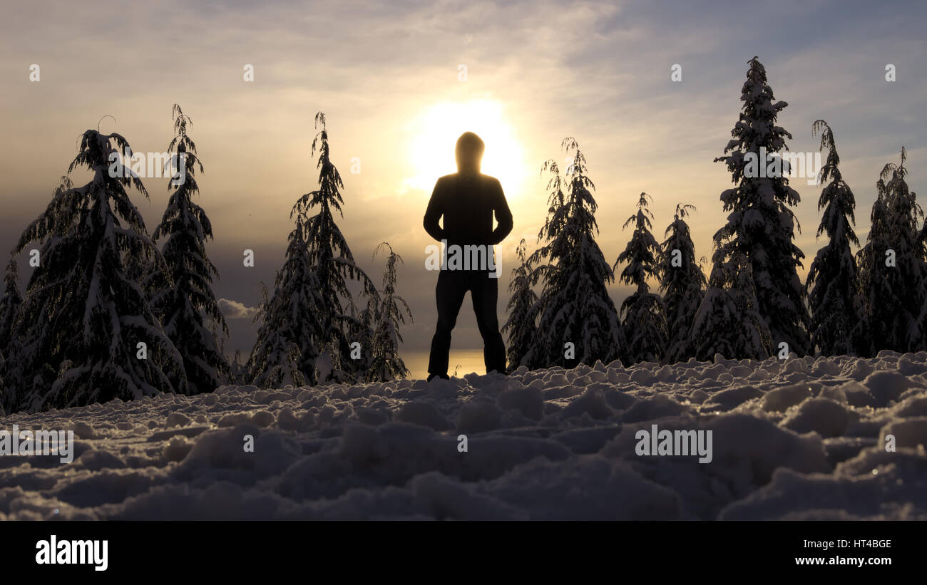 Mount Seymour, C.-B., Canada. lors d'une fraîche après-midi de printemps avec un accueil chaleureux au coucher du soleil. mt seymour. mt Seymour. Banque D'Images