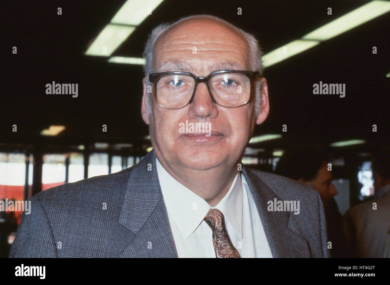 Jimmy Knapp, Secrétaire général de l'Union Nationale des cheminots, assiste à la conférence du parti travailliste à Brighton, Angleterre le 1 octobre 1991. Banque D'Images Jimmy Knapp, Secrétaire général de l'Union Nationale des cheminots, assiste à la conférence du parti travailliste à Brighton, Angleterre le 1 octobre 1991. Banque D'Images