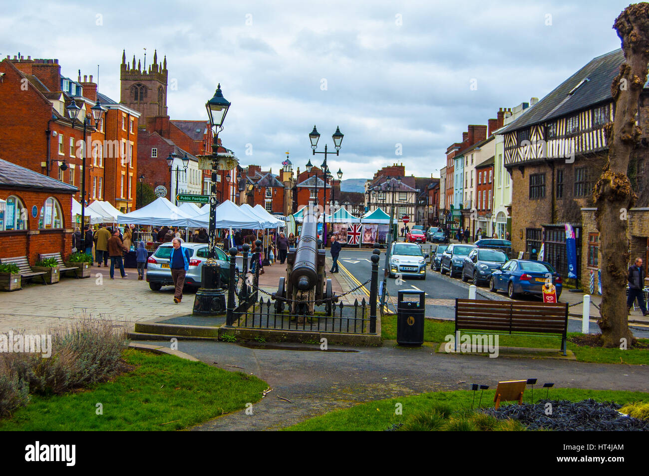 Ludlow Castle et la campagne de la ville, Banque D'Images
