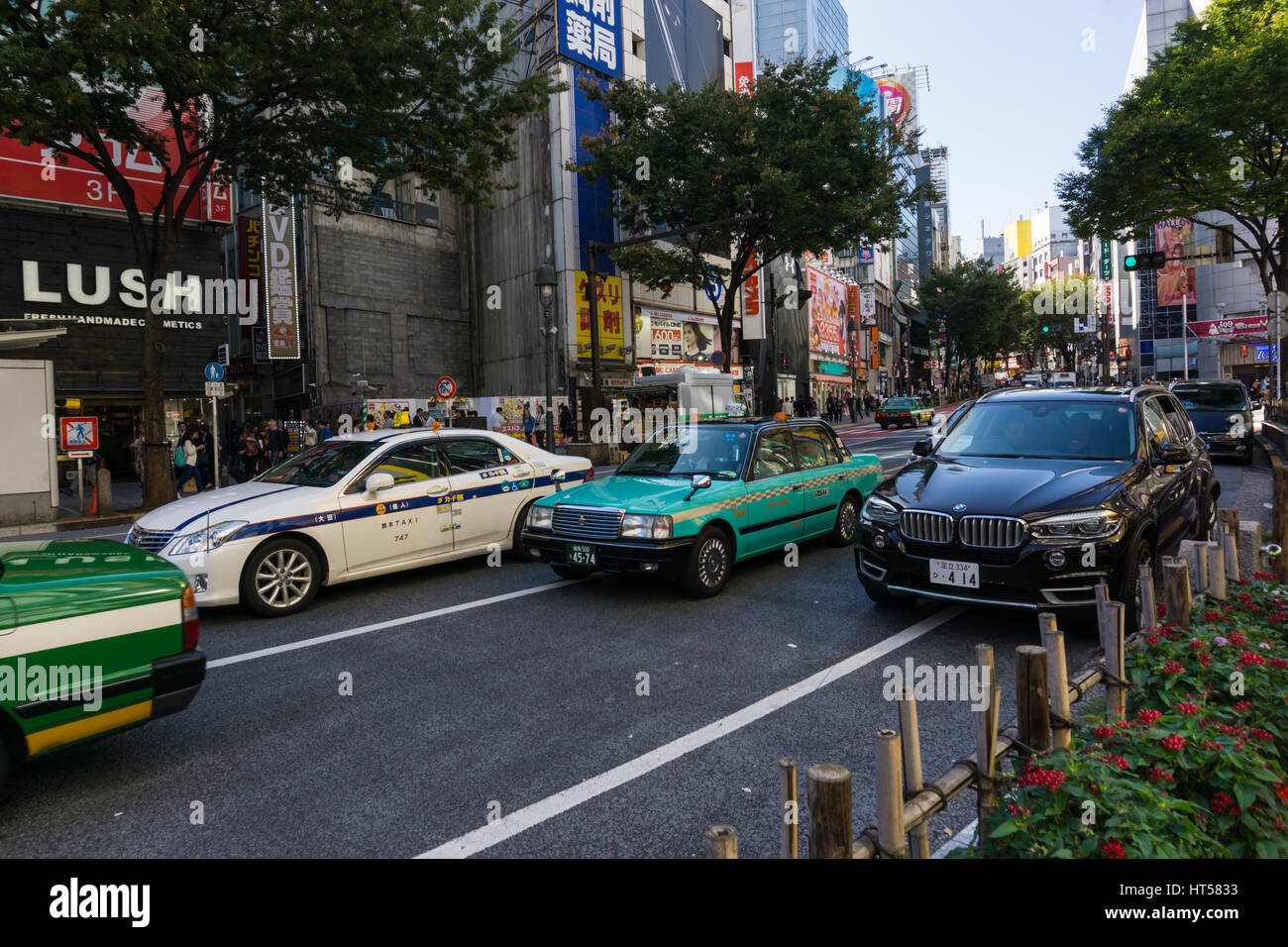 Tokyo, Japon - 30 Août 2016: Devanture Du Magasin Louis Vuitton