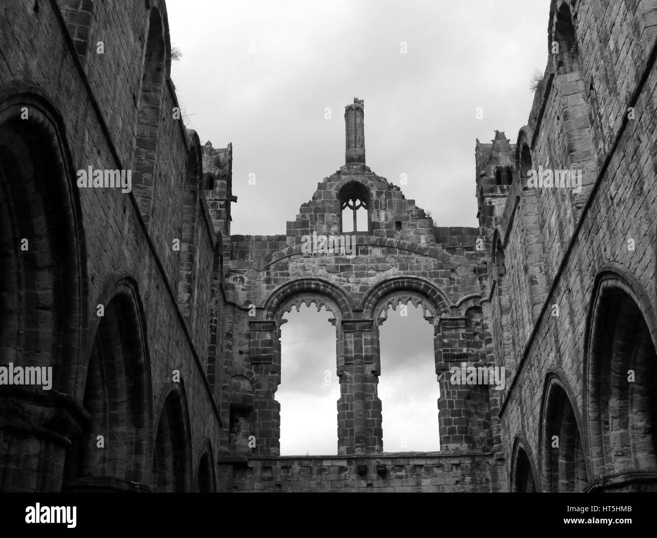 Kirkstall Abbey, Leeds West Yorkshire. Les ruines de l'Mknastery Banque D'Images