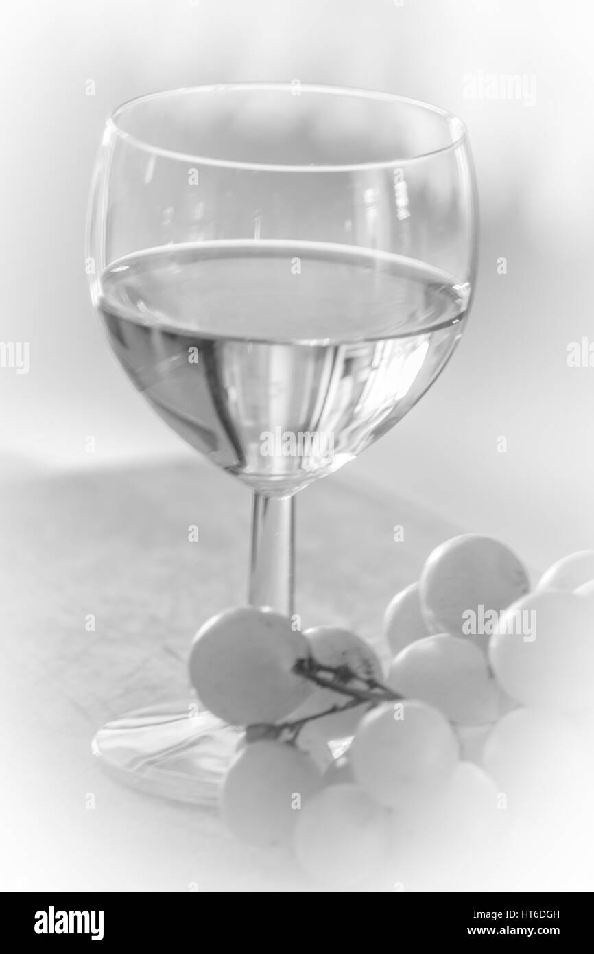 Vin blanc italien avec du pamplemousse Banque D'Images