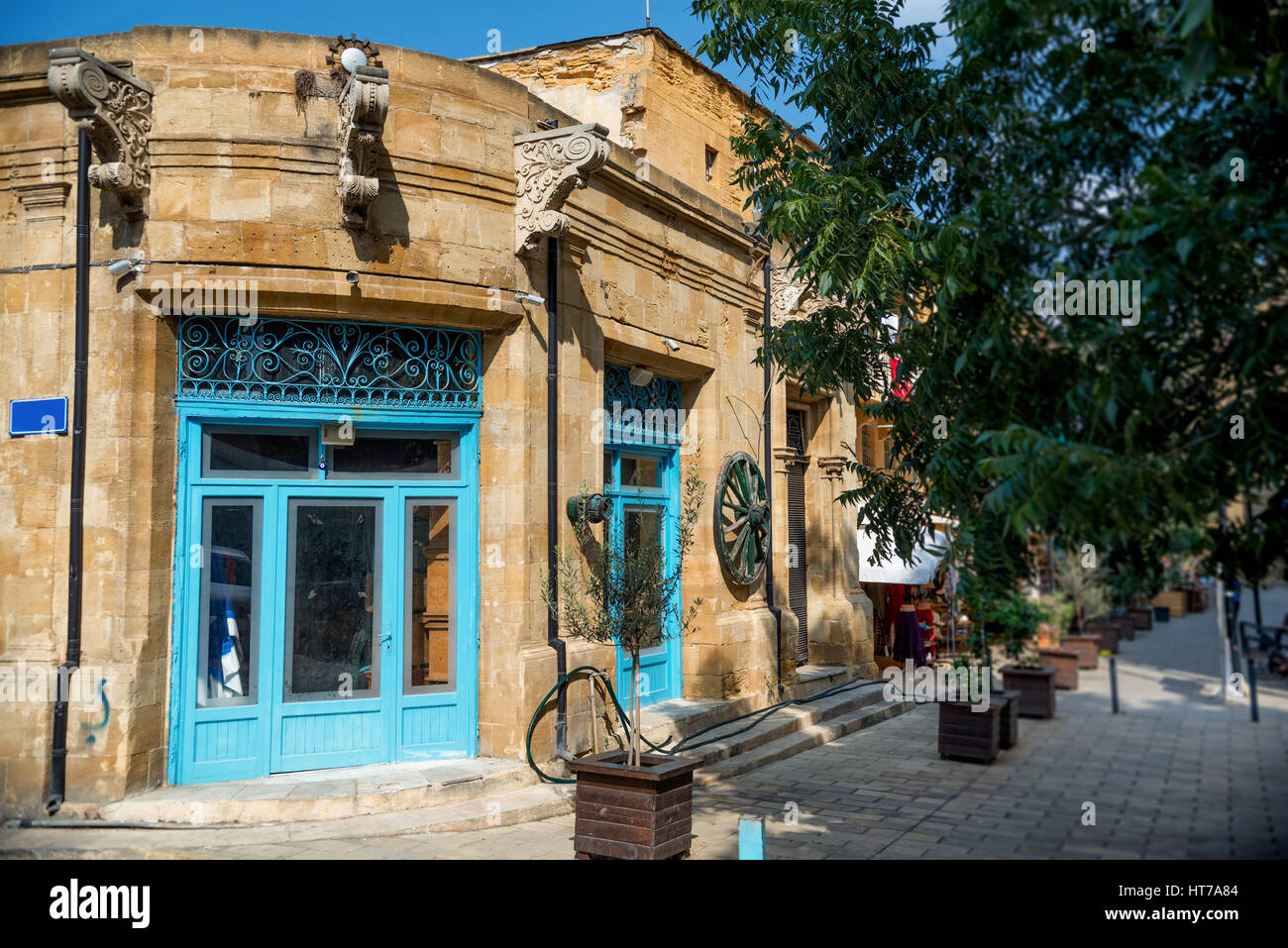 Ancien magasin d'antiquités à l'Arasta touristique populaire street. Nicosie, Chypre. Banque D'Images