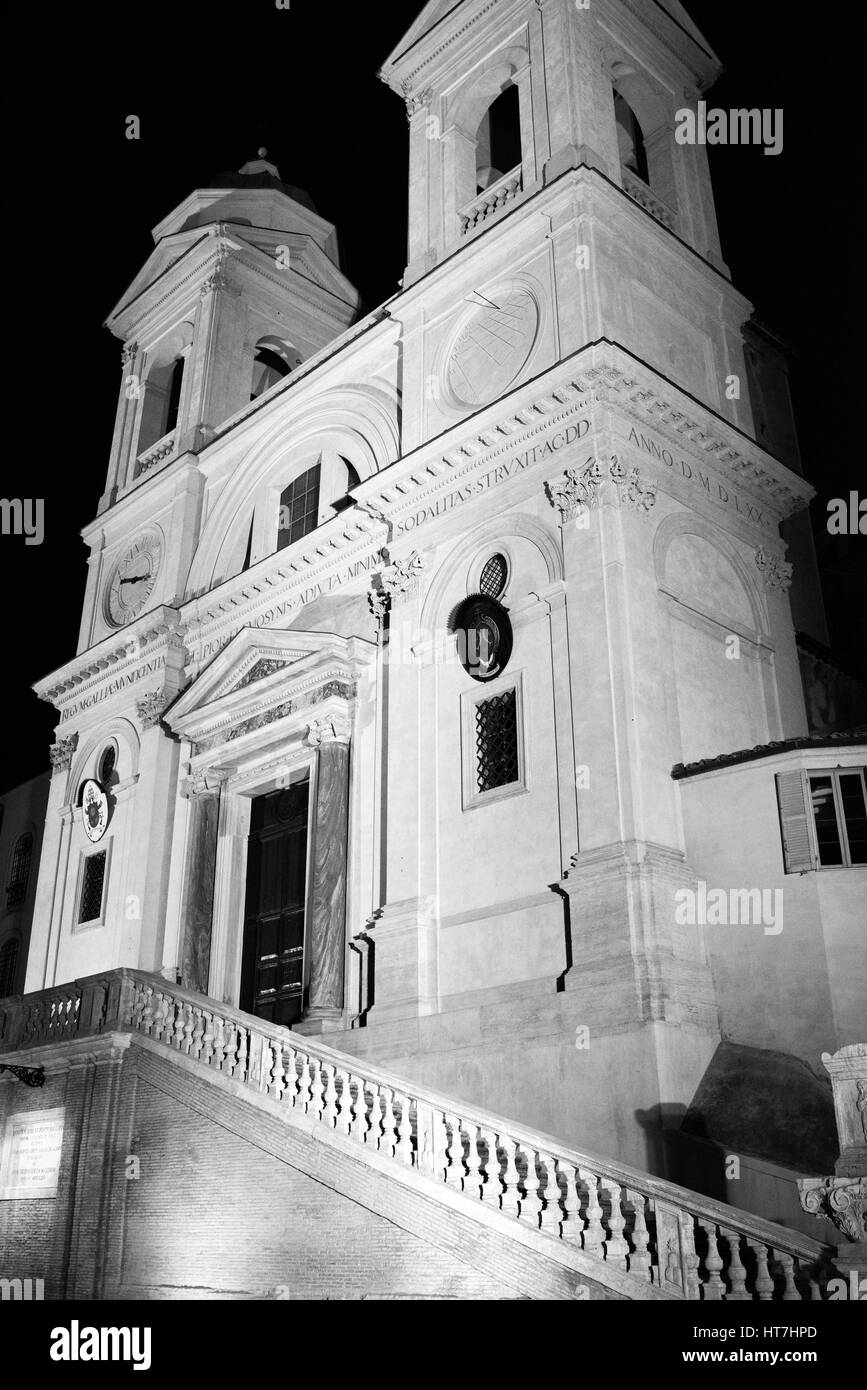 La Trinité-des-Monts, Rome (noir et blanc) Banque D'Images