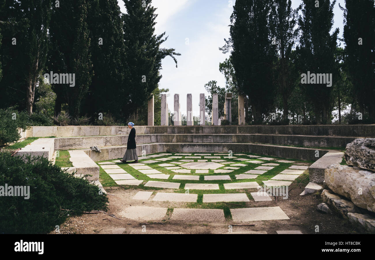Monument à l'Holocauste Yad Vashem, soulignant qu'Israël 6 000 000 juifs ont été assassinés par les Nazis PENDANT LA DEUXIÈME GUERRE MONDIALE en Europe Banque D'Images