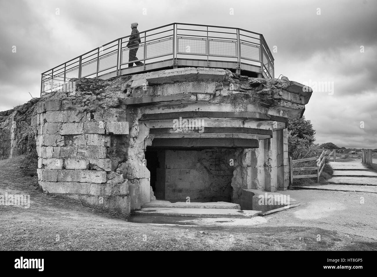 La Seconde Guerre mondiale demeure près du site d'Omaha Beach, Normandie, France Banque D'Images