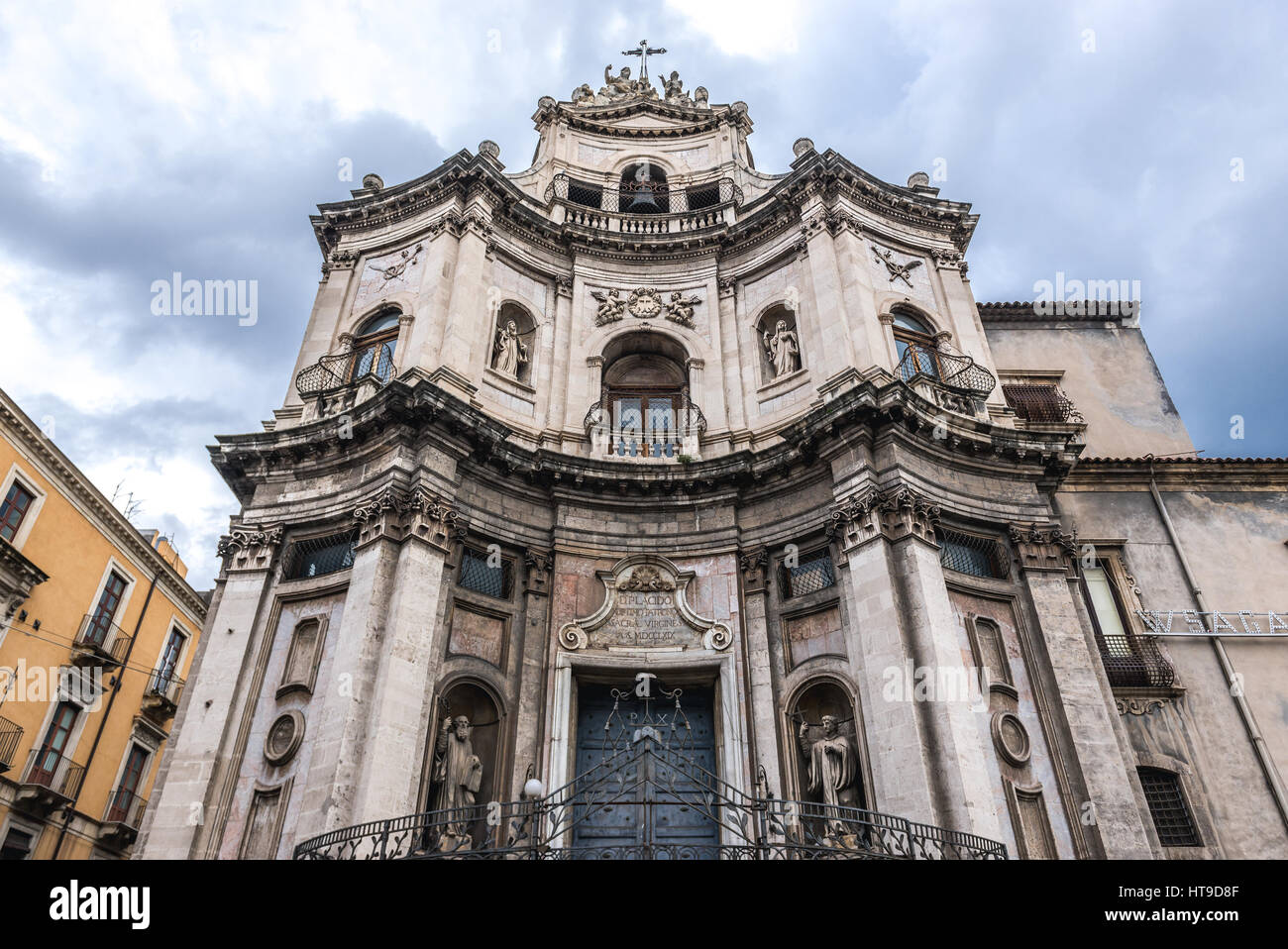 Style baroque Chiesa di San Placido Monaco e Martire (Église de Saint Placide) dans Catania City sur le côté est de l'île de Sicile, Italie Banque D'Images