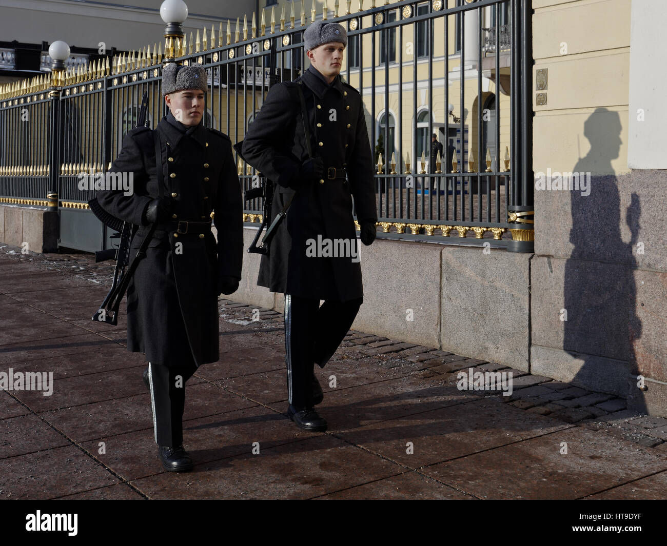 Gardiens du Bureau du président de la République de Finlande à Helsinki Banque D'Images