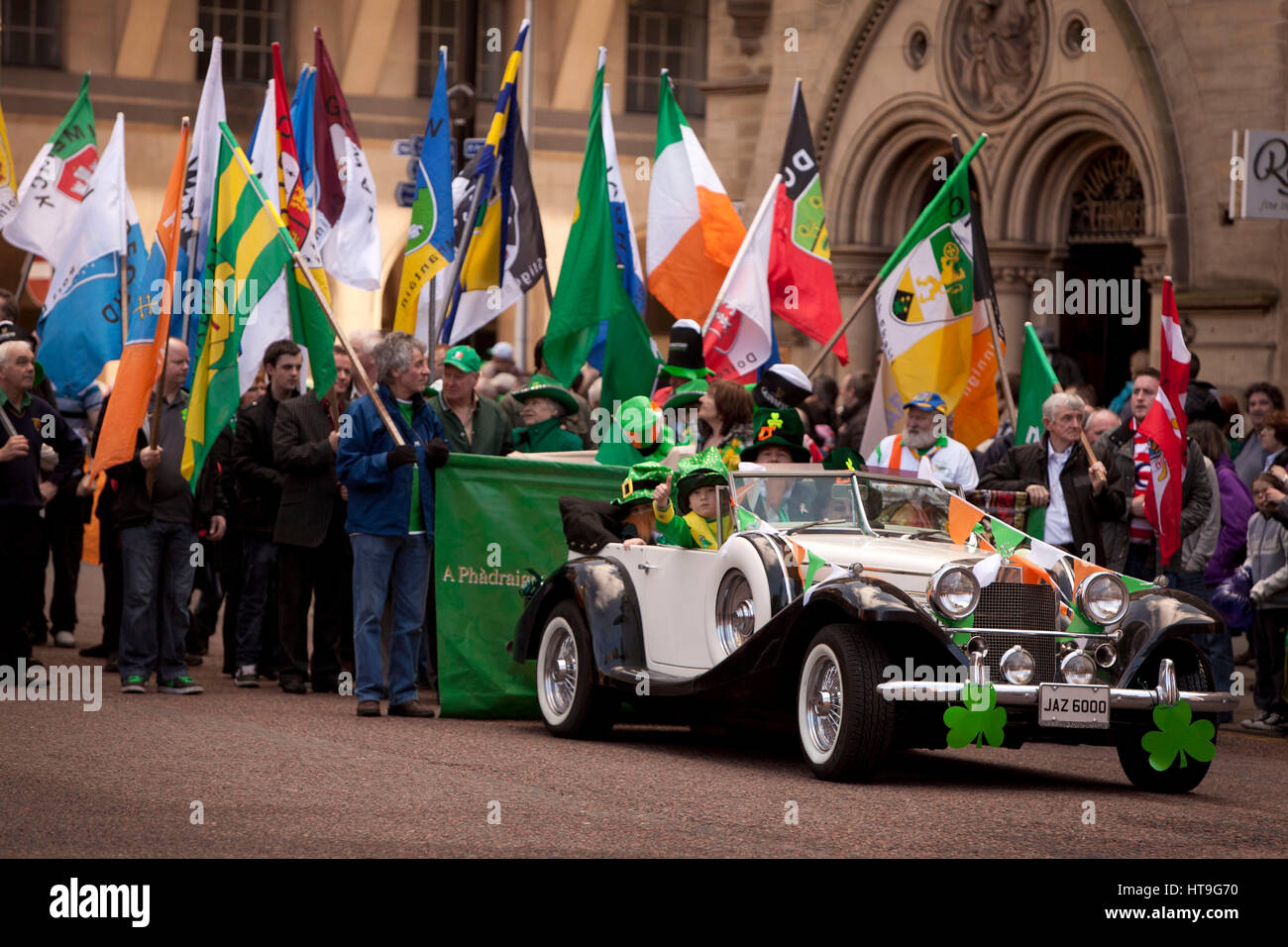 13/03/2011 Défilé du Festival irlandais , Manchester . Banque D'Images