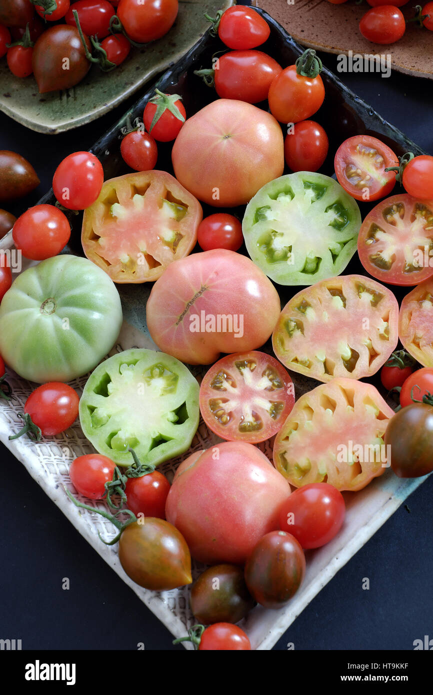 Les tomates, la nourriture bon marché avec beaucoup d'utiliser à titre d'antioxydants, soins de la peau, anticancéreux, bon pour les personnes alzheimer, légumes riches en vitamines, caroténoïdes, le lycopène Banque D'Images